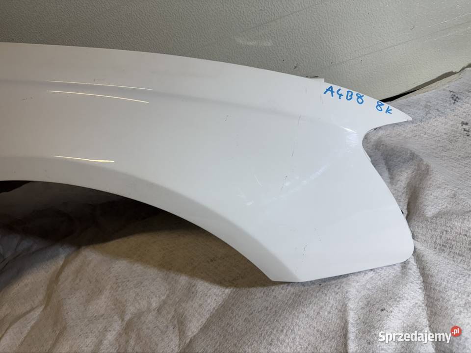 Błotnik prawy przód Audi A4 B8 0711 Jasienica