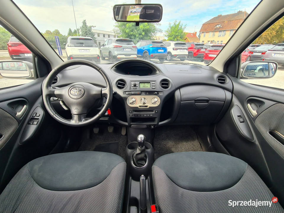 Toyota Yaris Klimatyzacja ElSzyby Halogeny elektryczne lusterka Wągrowiec