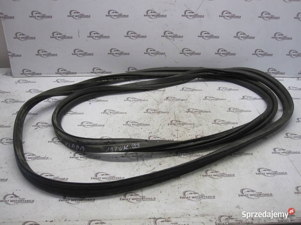 FORD KUGA MK1 I 20 TDCI 11r uszczelka klapy tył Uszczelki Karoseria Kielce sprzedam
