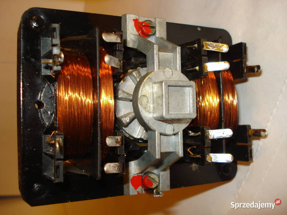 Silnik magnetofonu szpulowego UNITRY z rodziny Gdynia sprzedam