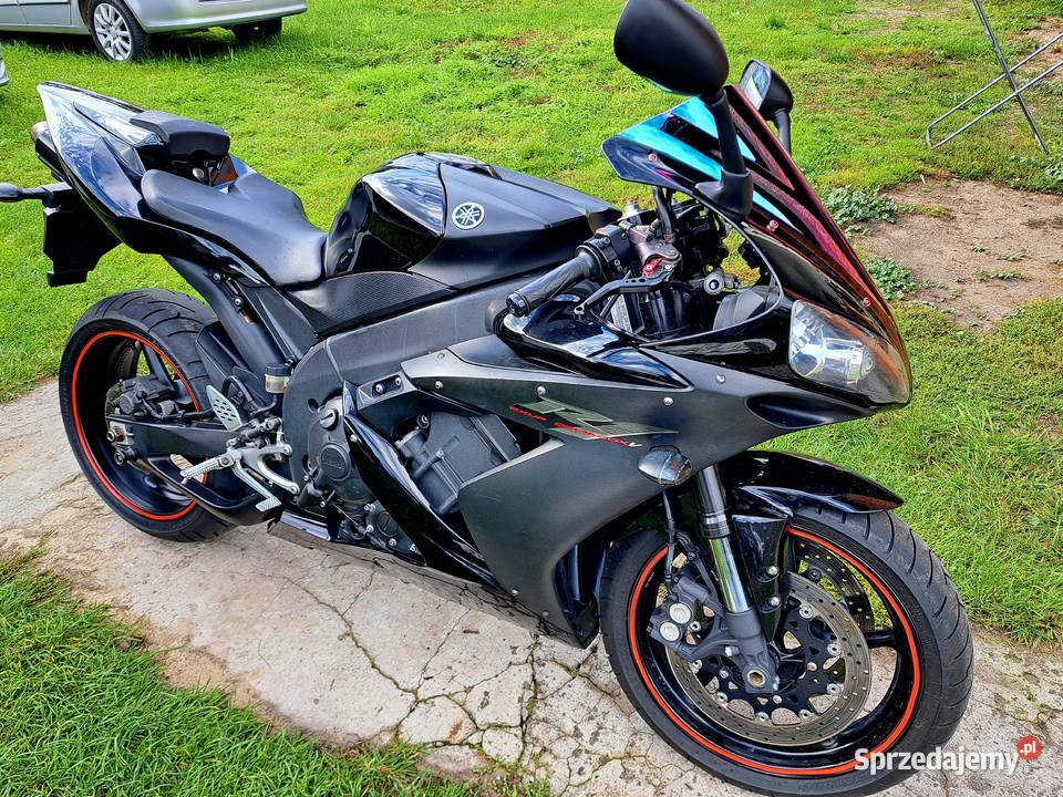 Yamaha R1 Black Raven 2006r Łask sprzedam