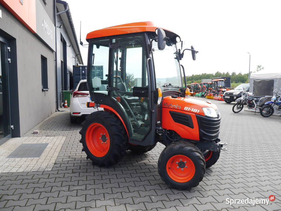 Kubota B1181 z Kabiną Fabrycznie nowy 5 lat Trzebieszów