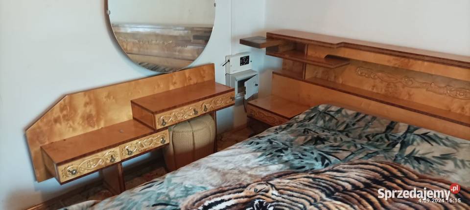Meble do sypialni Kalwaryjskiej PRL Radawiec Duży