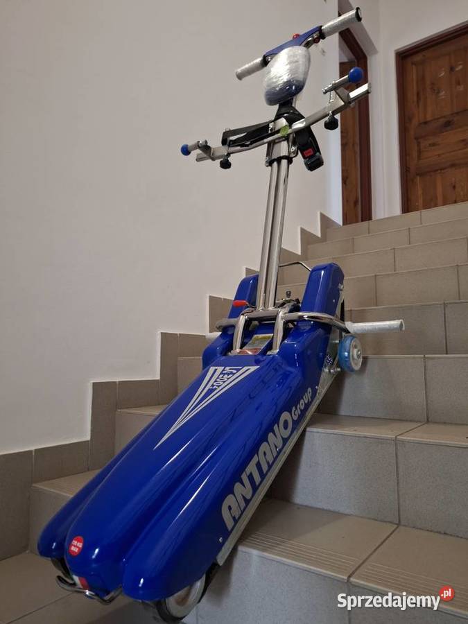 Schodołaz gąsiennicowy Antano LG 2004 Lublin