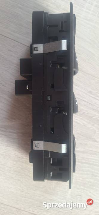 68262252AC DODGE RAM 20192024 PANEL SZYB Rybnik sprzedam