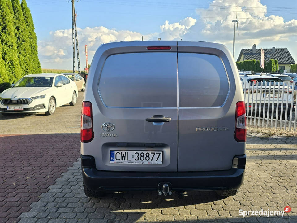 Toyota ProAce City 15 D4D 3osobowa Salon Polska ESP Nasiegniewo sprzedam