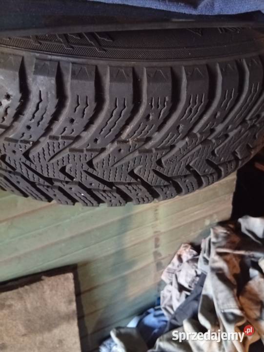 2156516 zimowe Nokian 16cale Jastrząb