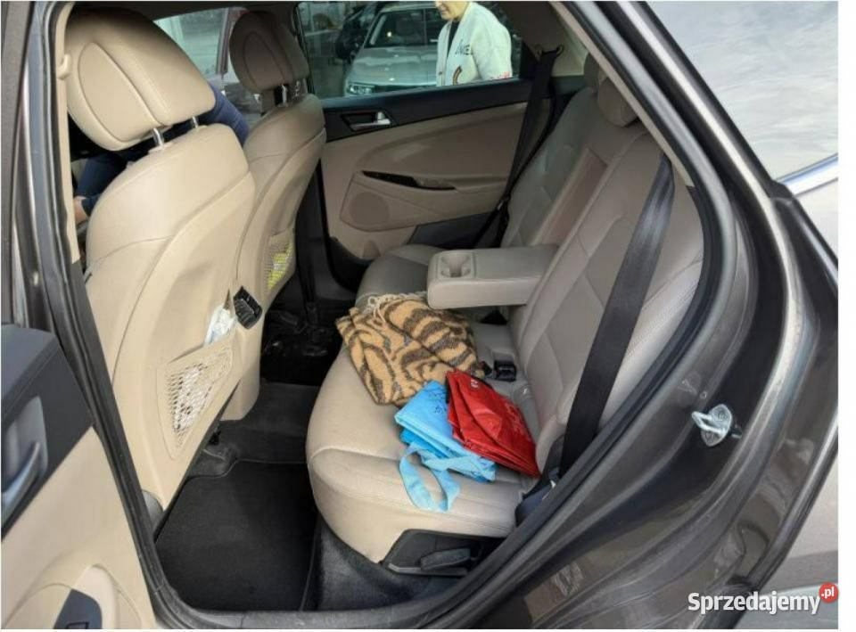 Hyundai Tucson 17 Crdi Navi kamera skóry ledy autoalarm Tucson Hyundai Gdańsk