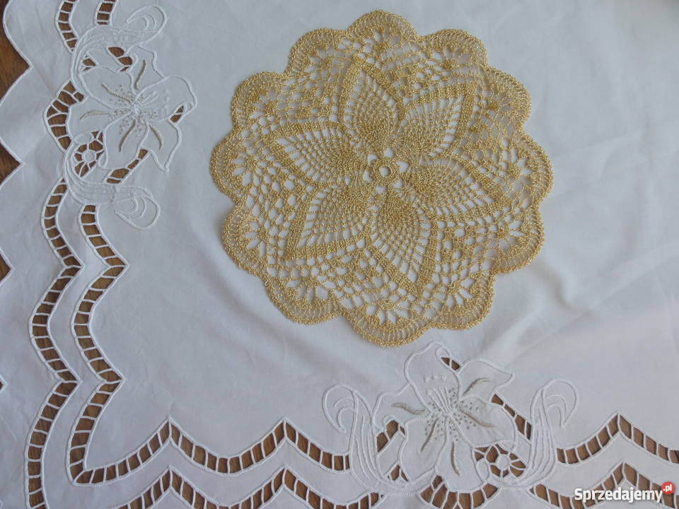 Obrus z lilią złoty srebrny ręcznie wykonany Lublin sprzedam