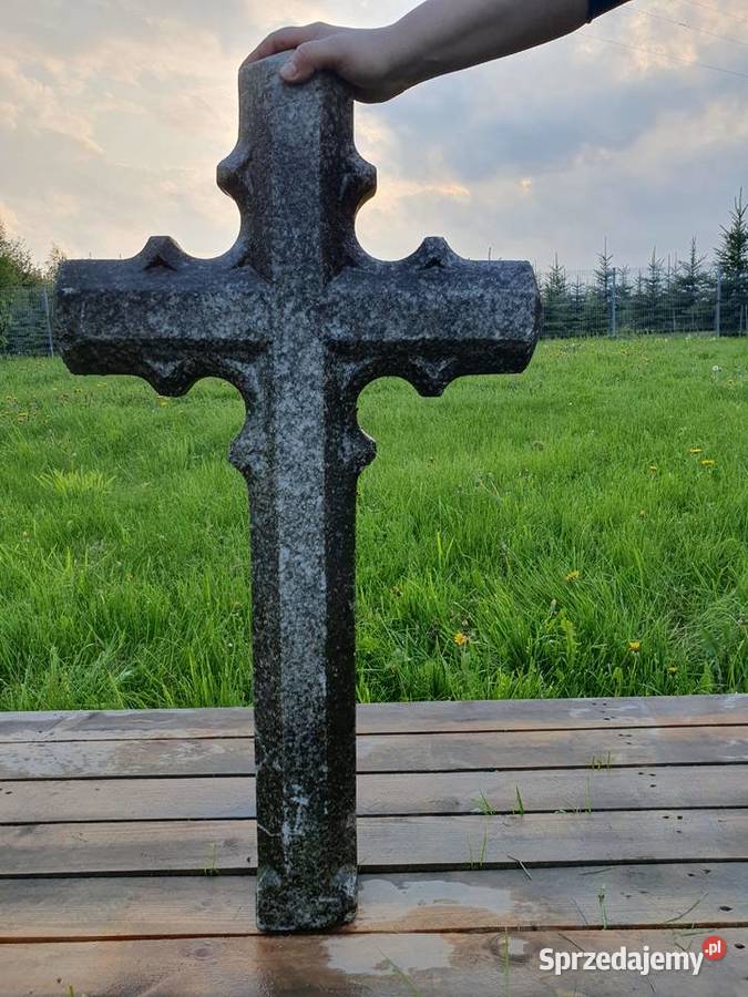 krzyż granitowy