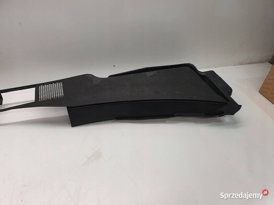 PODSZYBIE PLASTIKOWE AUDI A4 B8 A5 8T 8K1819447B osobowe Przystajń