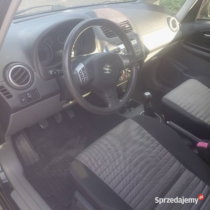 Sprzedam Suzuki SX4 manualna SX4 Samochody osobowe małopolskie