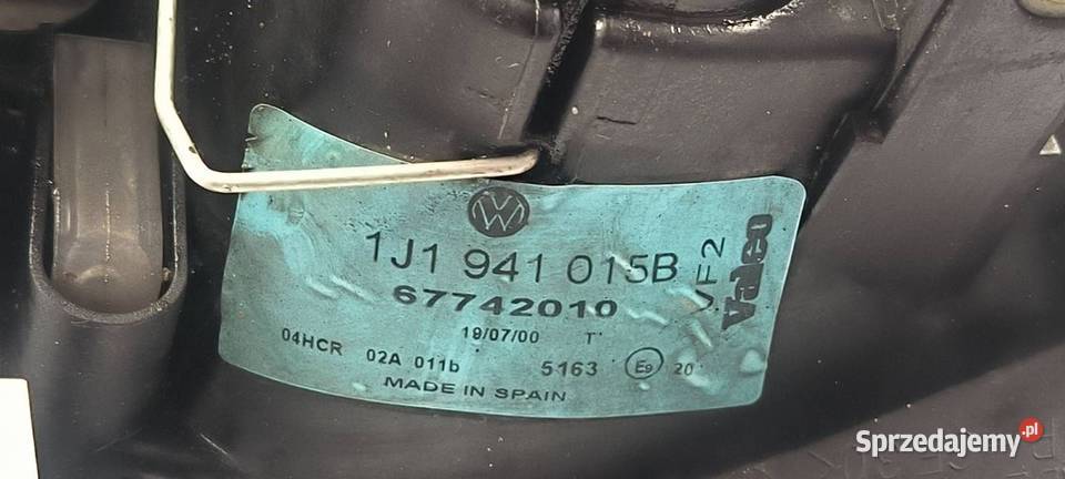 LAMPA PRAWA PRZÓD VOLKSWAGEN GOLF IV 1J1941015B Lipno sprzedam