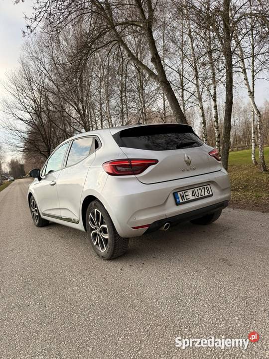 Renault clio V 2022 10b 6b przebieg 14776 manualna Dębica