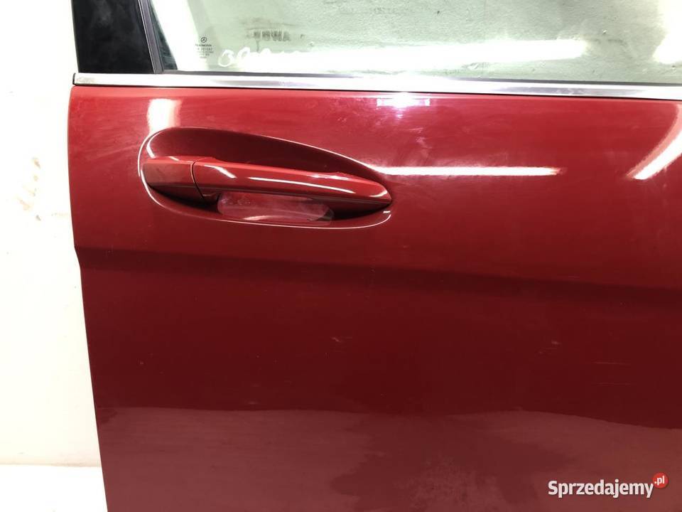 DRZWI PRAWY PRZÓD MERCEDES W204 590