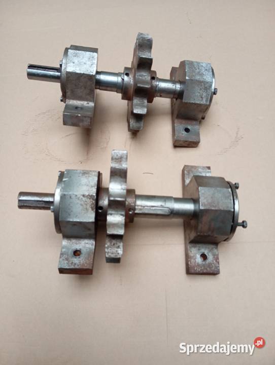 Wałek z łożyskami Lublin