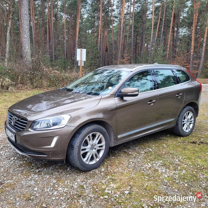 Volvo XC60 24 D4 190 4x4 automat 2400cm3 Werchrata