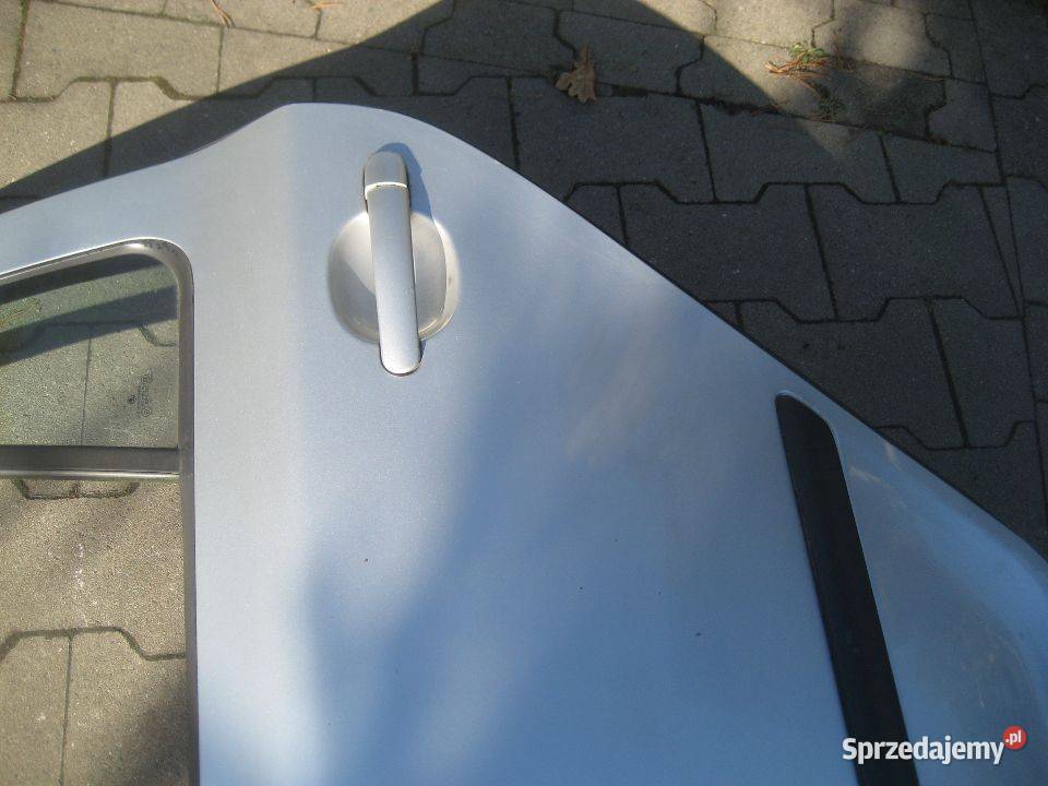 skoda octavia ii 2 kombi 0408r drzwi tył lewe wielkopolskie Rakoniewice