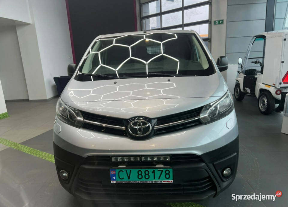 Toyota ProAce Toyota PROACE 16 AUTOMAT L1H1 STAN Łaziska Górne