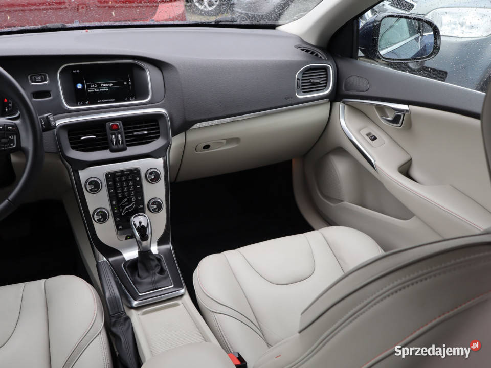Volvo V40 20 T4 Katowice