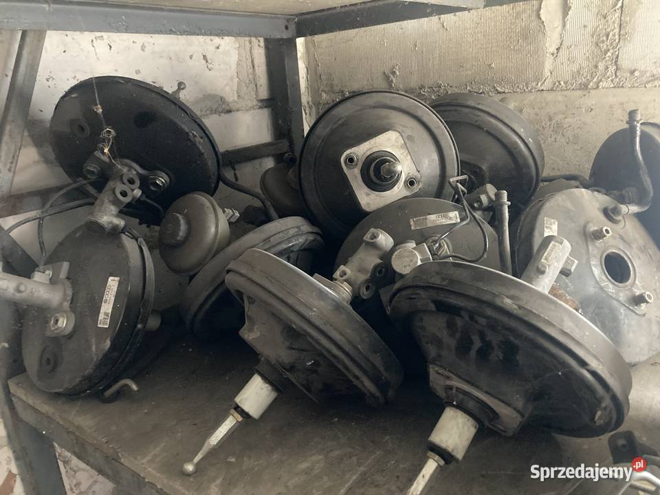 Serwo hamulcowe Audi A4 B5 8D0612105F Rakoniewice