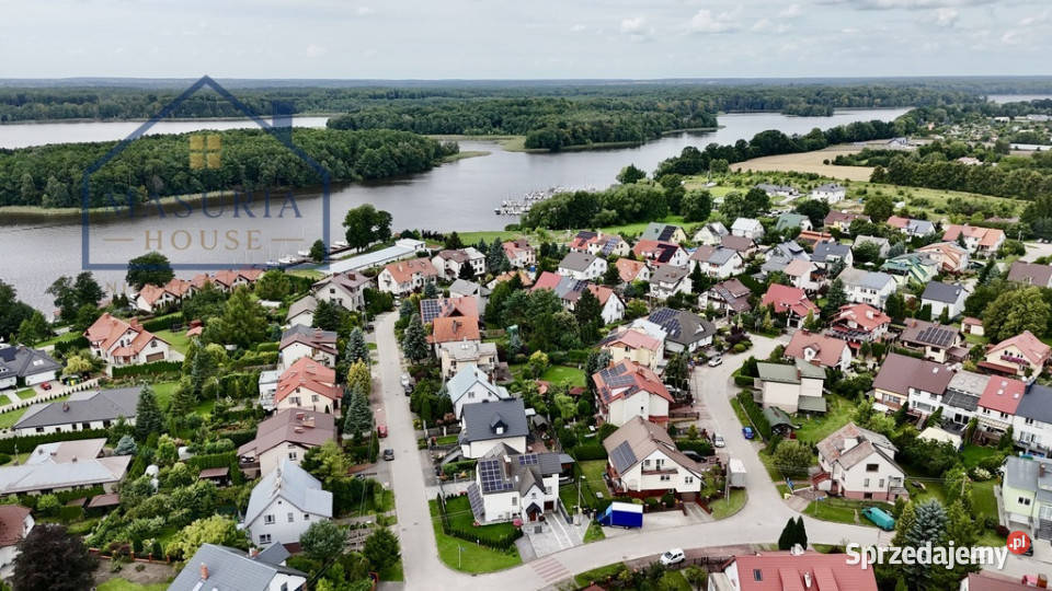 Dom wolnostojący w sąsiedztwie jeziora Rok budowy 1990 Iława