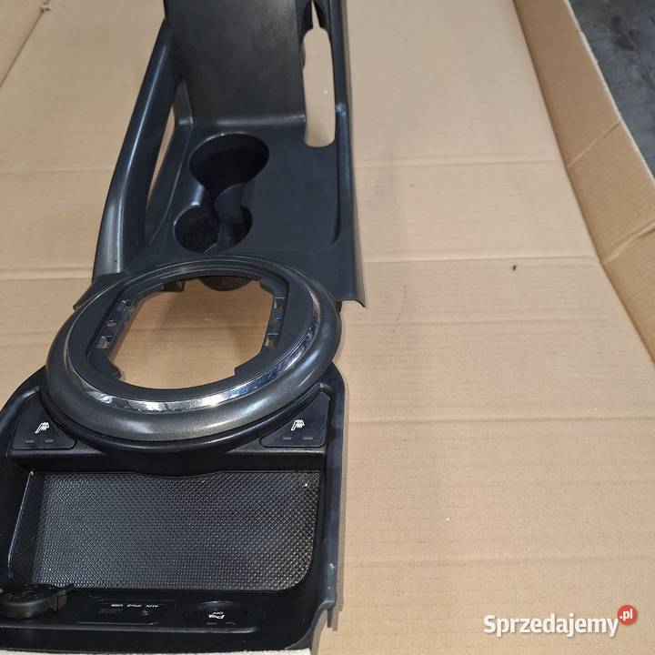 Kia sportage 3 elementy deski rozdzielczej Banie