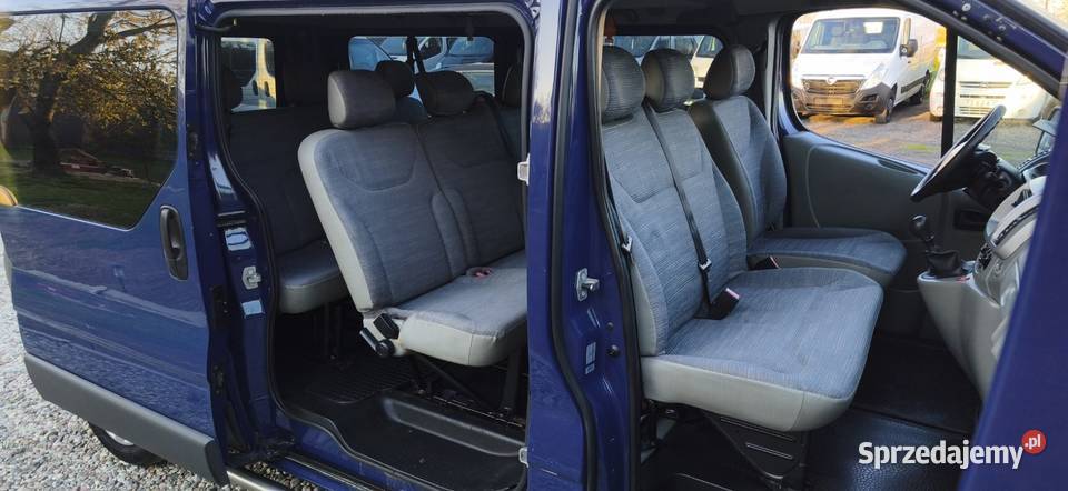 Renault Trafic Lift Long 20D klima 9osobowy diesel Trafic Poniatowa sprzedam