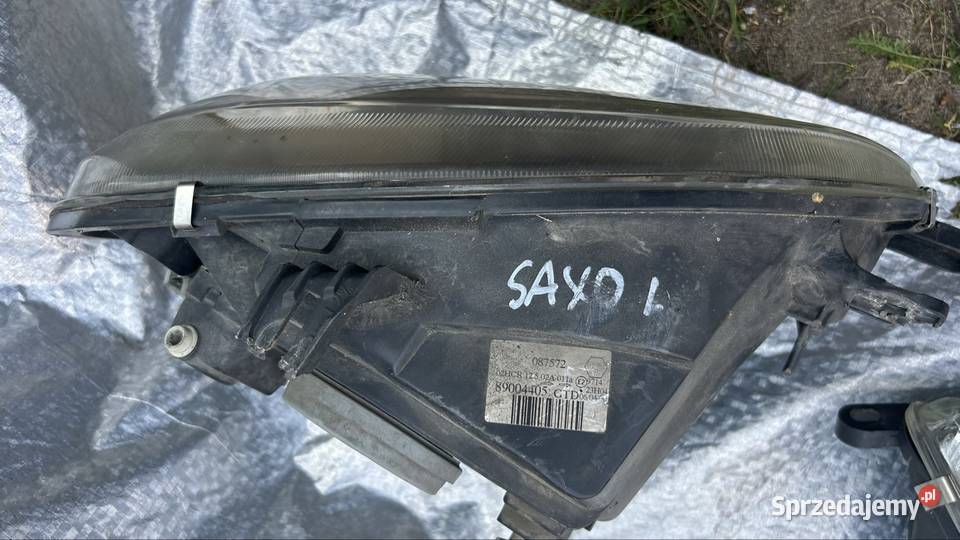 Lampy przód przednia Citroen Saxo Rok produkcji 2000 Głogów