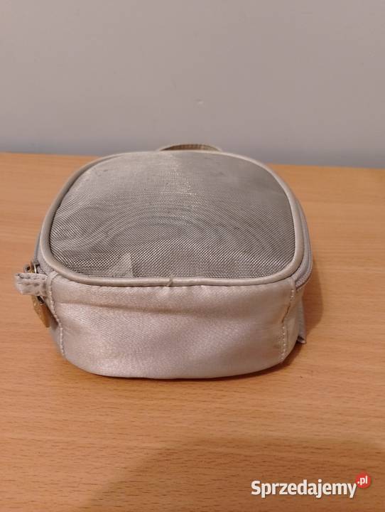 KOSMETYCZKA BODY SHOP satynowa srebrna z rączką Uniseks Moda i Styl wielkopolskie sprzedam