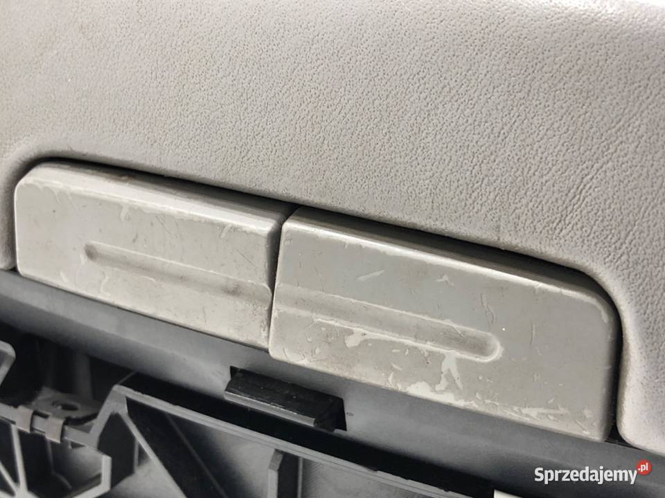 PODŁOKIETNIK VW TOUAREG SUV 0213 7L6863762D osobowe