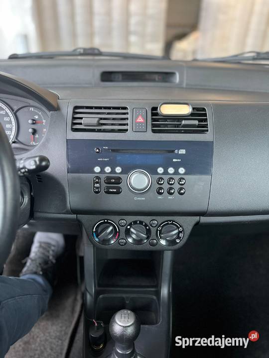 Suzuki Swift 13 zadbany serwisowany gotowy do Łódź