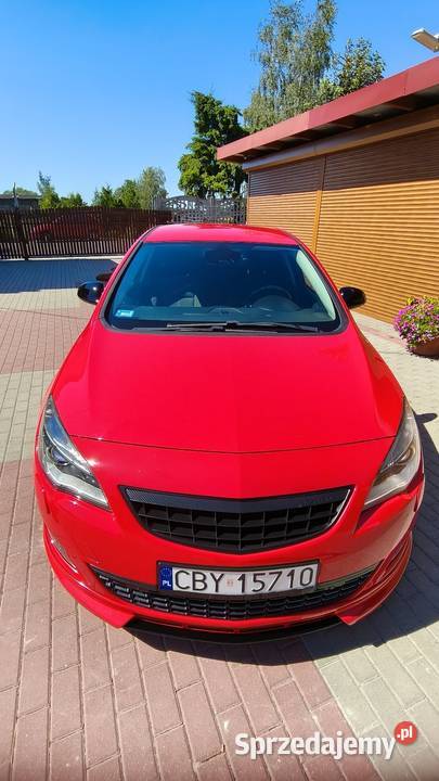 Astra j 14turbo z LPG zadbana w stanie Samochody osobowe Dębowiec sprzedam