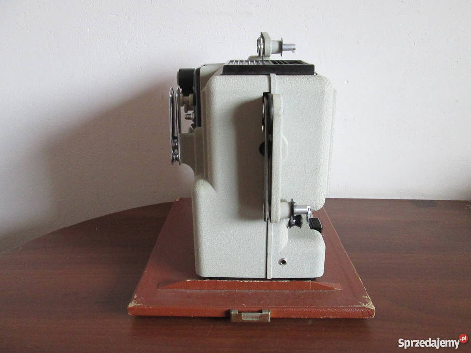 STARY projektor filmowy EUMIG P8 phonomatic made Borów