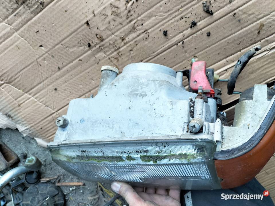 FIAT UNO KIERUNKOWSKAZ LAMPA LEWA PRZEDNIA PRZÓD Kamień-Kolonia sprzedam