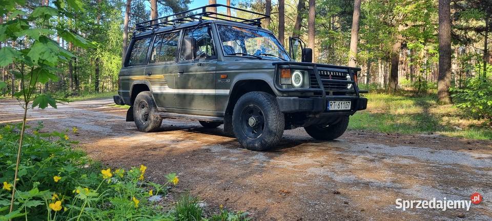 MITSUBISHI PAJERO MK1 25 TD 86KM Tarnobrzeg