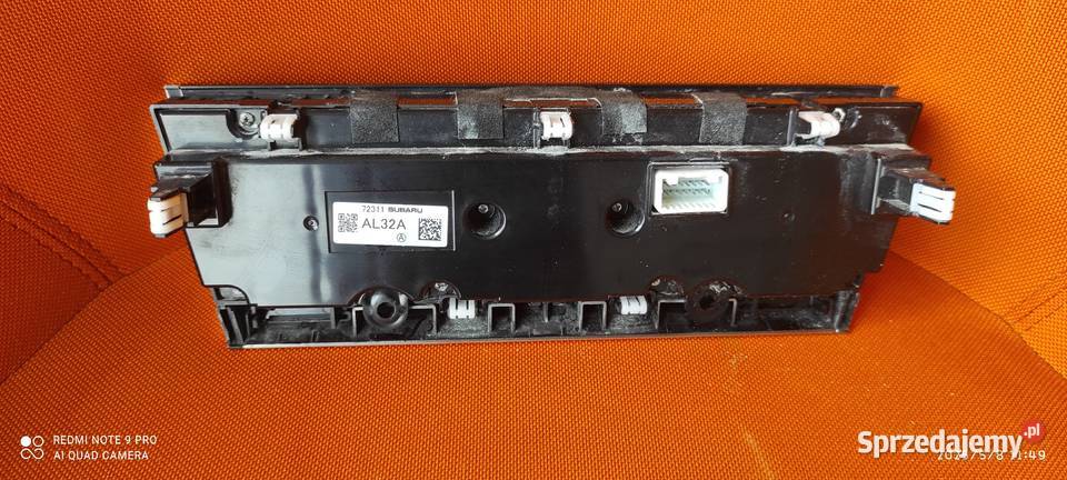 Panel nawiewu pokrętła Subaru Outback V Legacy śląskie Częstochowa sprzedam