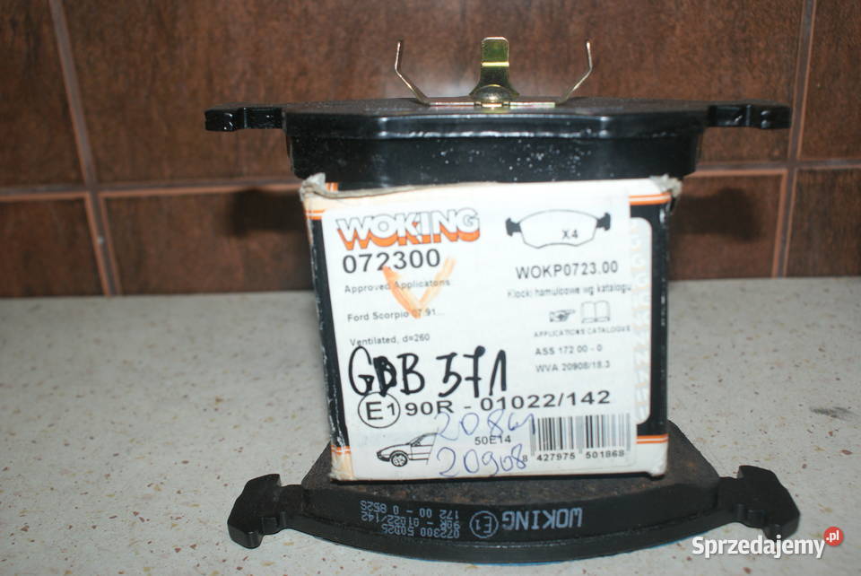 Klocek hamulcowy kpl przód FORD ESCORT CLASSIC Białobrzegi sprzedam