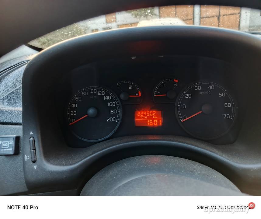Fiat Punto II FL 12 benzyna gaz sprawny 2003r czerwony Żabno