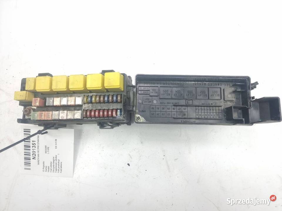 SKRZYNKA BEZPIECZNIKÓW JAGUAR STYPE XW4T14A003A Pozostałe Lipno