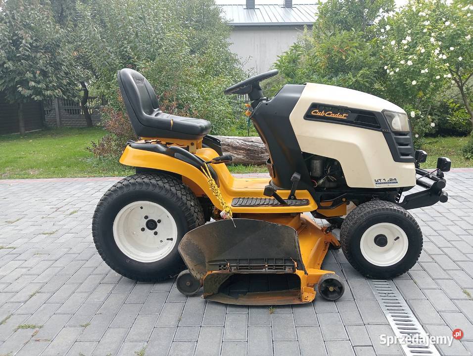 Sprzedam traktorek kosiarkę cub cadet Skorków