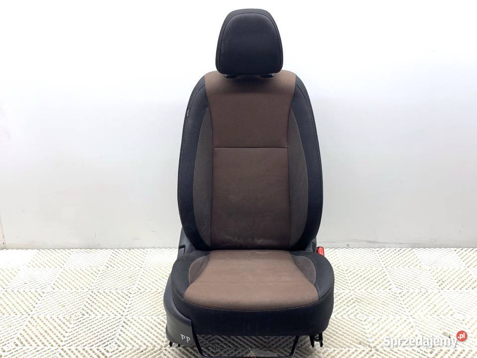 FOTEL PRAWY PRZÓD HYUNDAI i20 II Hatchback