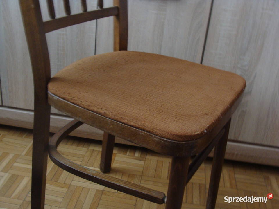 Krzesło drewniane do renowacji