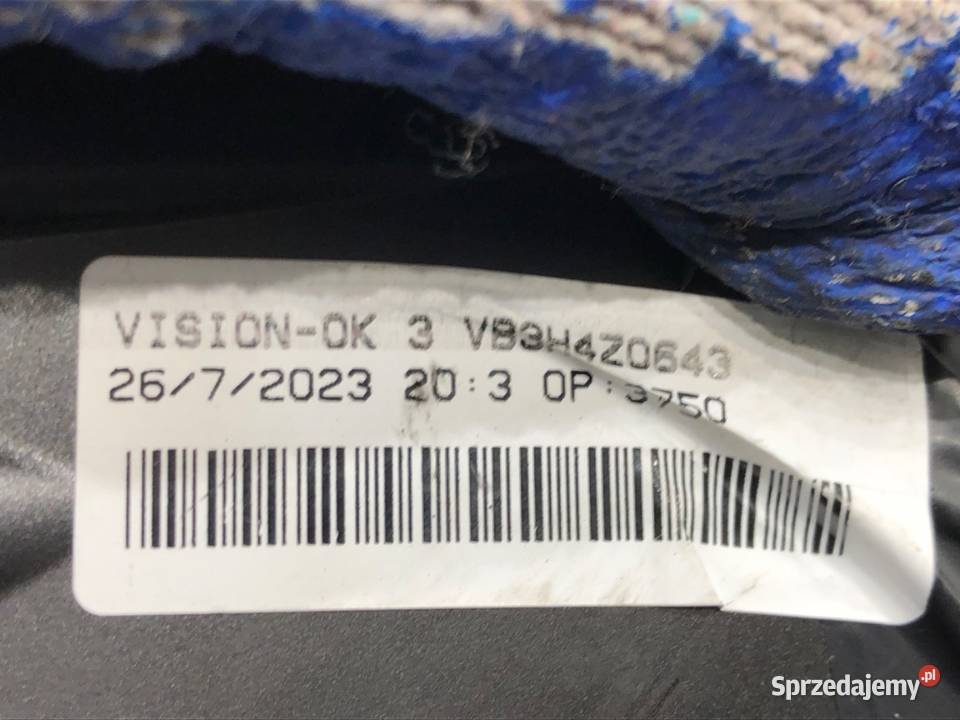 SKRZYNKA BEZPIECZNIKÓW TOYOTA PROACE Van minibus