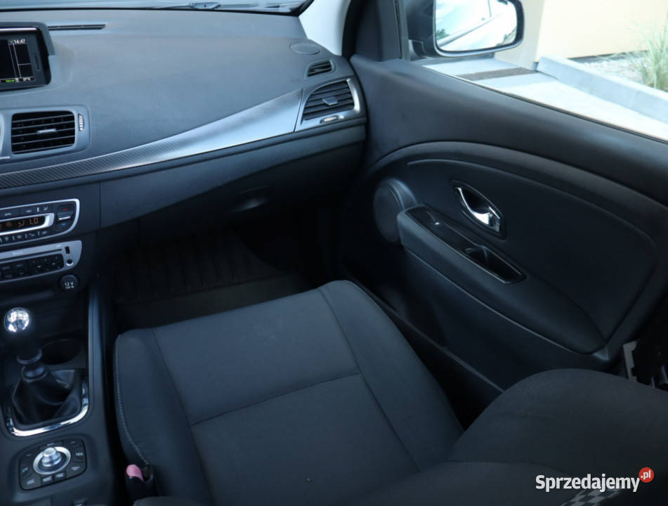 Renault Megane 12 TCe nawigacja Łódź
