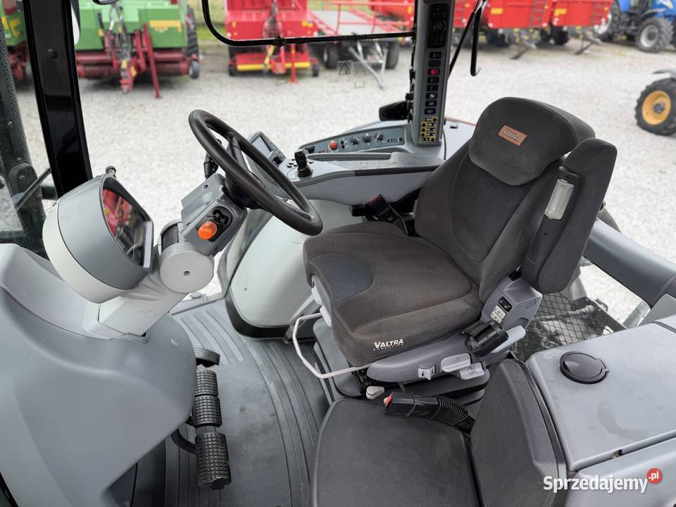 Valtra S 374 TUZ WOM SUPER STAN Zambrów