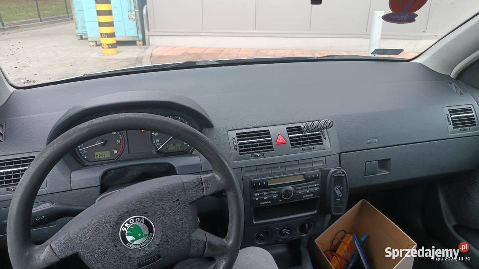 Skoda Fabia 14 16V 75 koni 2003 LPG na 9 lat manualna Bielawa