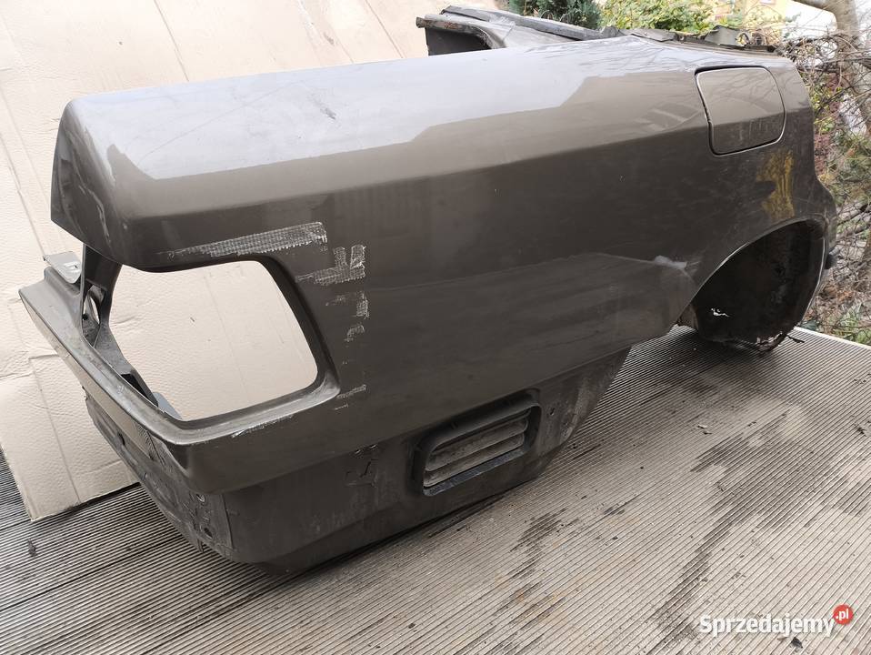 Mercedes W124 błotnik tylny lewy prawy sedan Skarżysko-Kamienna