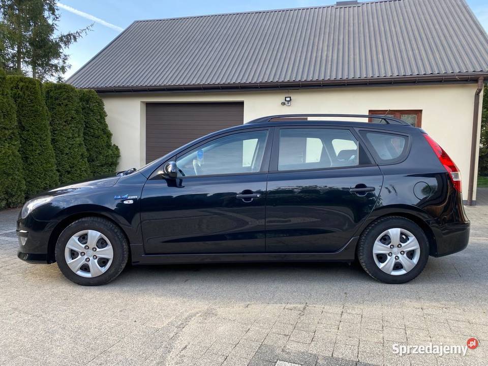 Hyundai I 30 16crdi Hak Super Stan Sprowadzony sprzedam