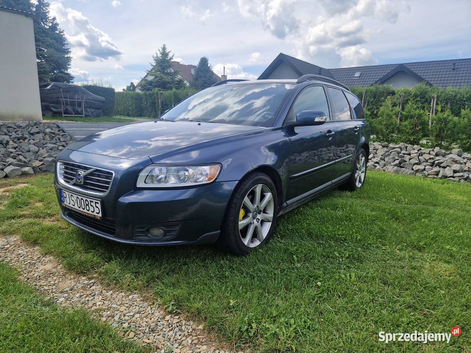 Volvo v50 Lift 16 hdi